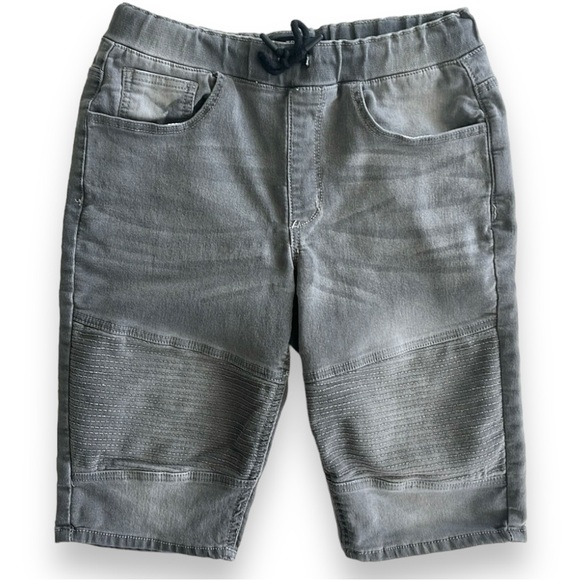 Men’s Jegging Style Shorts - Picture 1 of 5